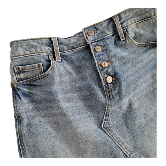 Old Navy Denim Mini Skirt 8 - Picture 4 of 10
